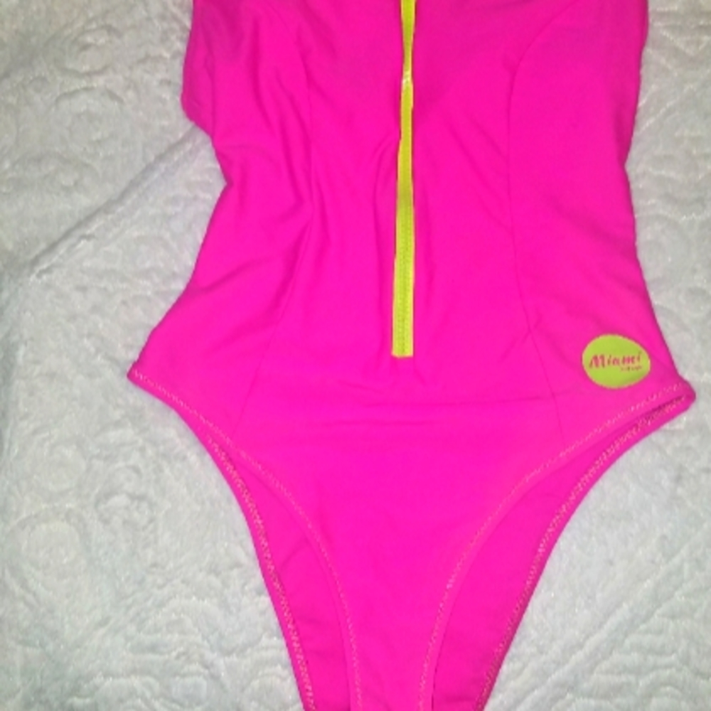 BARBIE GIRL Fashion Nova Miami surf style one piece swimsuit